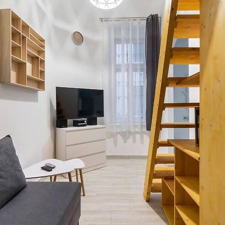 Swarz'S Downtown Apartment Budapest Luaran gambar